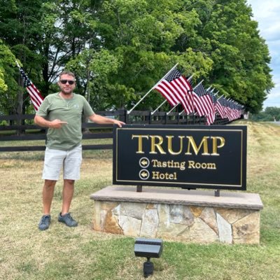 I was a democrat throughout my younger years, until my eyes were opened to all the corruption in the world and finally realizing the establishment was real.🇺🇸