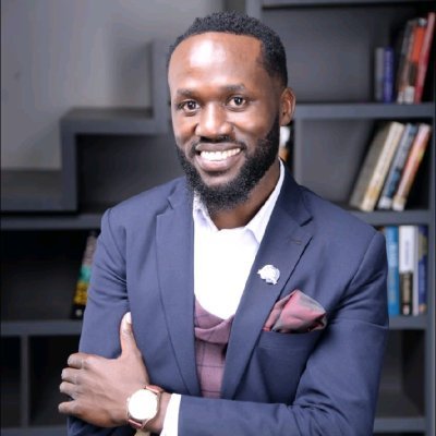 Market Maven ▪️Public Relations and Events▪️Marketing▪️Building Businesses in Africa one day at a time▪️ @afrimanet ▪️PanAfricanist▪️Creator▪️Speaker▪️Trainer