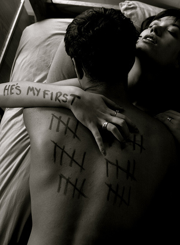 ForeverCerra's profile picture. Physically a virgin 
Mentally a whore ^ ^
Pleberia full en mano de virgenes :p