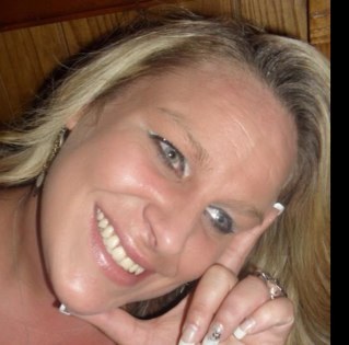 vickyward1231's profile picture. 