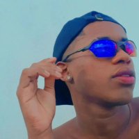 π (@viniijnn) 's Twitter Profile