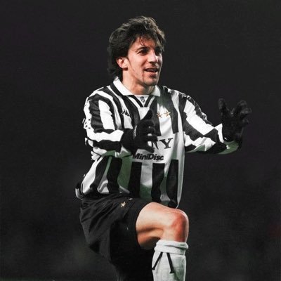 qw__rg's profile picture. #Juventus_forever | #Del_Piero