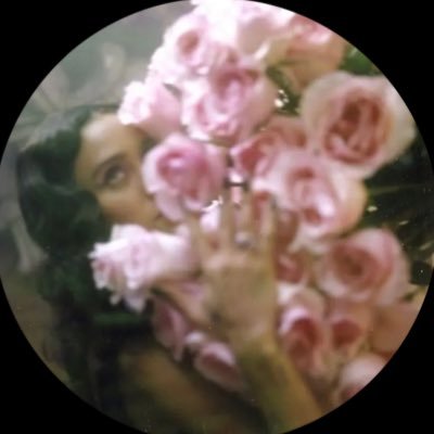 hiddenfilesxo's profile picture. 