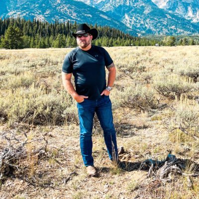 jeff_thornberg's profile picture. Husband, Father and hardcore conservative.