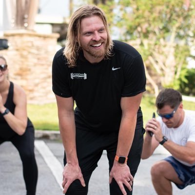 Wife @AndreaReneeRead. Coop & Ellie. @USF '14 Bachelors. Personal Trainer #DowntownAthletics. IG @bobbbyread. Real Estate