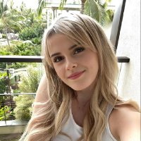 Emma Watson (@ewatson7223) 's Twitter Profile