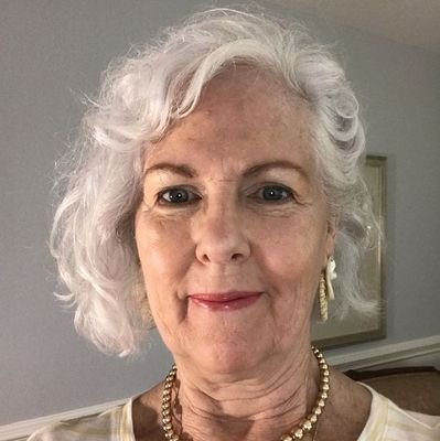 morgan_lis95234's profile picture. Lost $25, 000 to scammers now I fight back trying to live my best life 🥀