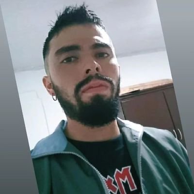 adrian269747081's profile picture. 🍀💚