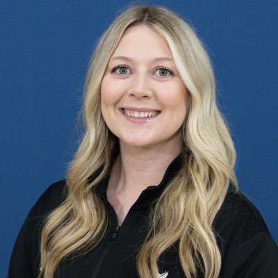 🦋 | Believer ✝️ | Wife 💍| Mama to K.J.K | BenU Mesa Alum & Head Women’s Indoor 🏐 Coach |