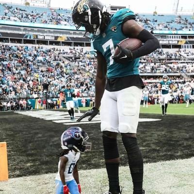 ChrisVail27465's profile picture. 