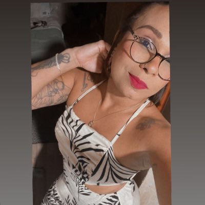 Cronicamente Mal Humorada; RJ; Aquariana; Vascaína; ; TEC. De Enfermagem ; Fisio;