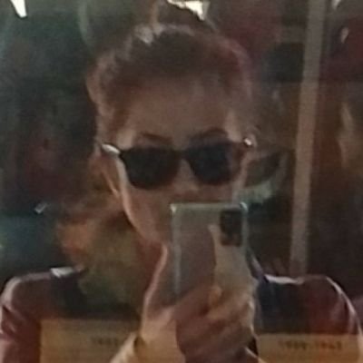 SouthLunaPark's profile picture. 