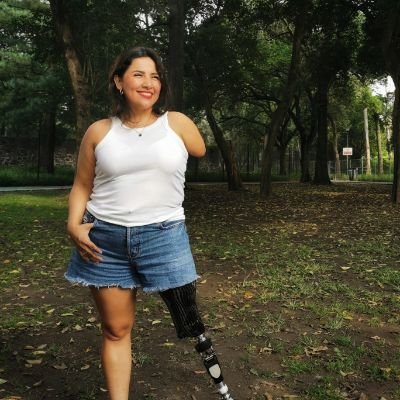 📌No nacimos para escondernos.
#SoyMujerConDiscapacidad #MovimientoPcD