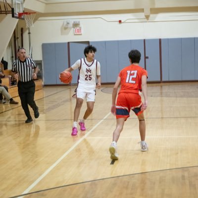 6 '1 160 lbs|Combo Guard 2027🏀 |AAU:Riverside Select 📚: The Horace Mann School. Email: ajayjayant@icloud.com