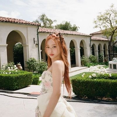 mieasy3mia's profile picture. hunter acc😶‍🌫️ @imbacktowin @congratsb19win kena sus 😿