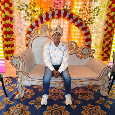 Pharmacist | Mental & Physical Health Caregiver | Nature-Lover | Animal-Advocate | Music-Enthusiast | Traveler | Spiritual | Family-Oriented | Future-Focused |