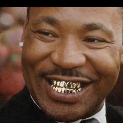 WatersPetty's profile picture. ✌️3️⃣, big dawg,