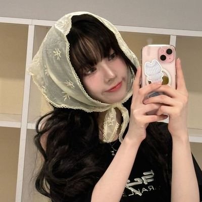 Kader🌦️'s gf❤️
1-800-hot-n-fun that's my number hit my line✨hicbir grubun antisi degilim kavga istemiyorum beni salin