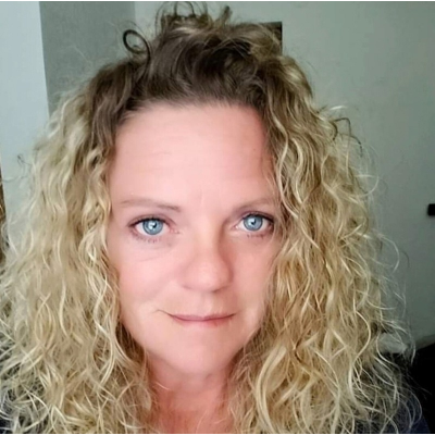 Hubby & Jesus Loving Mom 👩👦
🕵️Ingredient Guru 👩🍳 Culinary Artist
🍃Health Coach 🚤 Boater Great Loop
Enjoys Nontoxic Life & People
