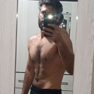 Iman37727125's profile picture. Hello, please follow me. Thank you.