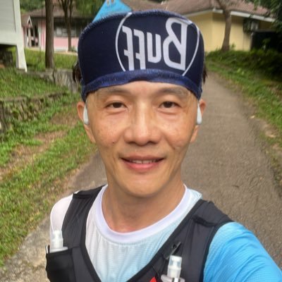 richardtoh69's profile picture. 