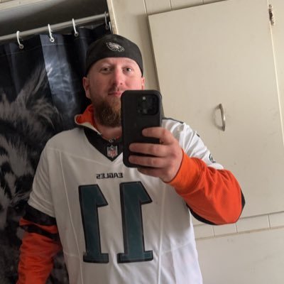 _TM1994's profile picture. WORLDS ANGRIEST GAMER,               https://t.co/6dCendBWUb