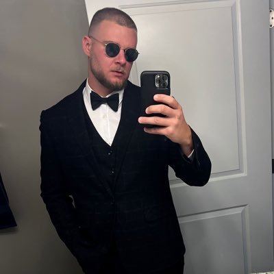 rraulchis's profile picture. You have to be the best version of yourself.  Everything you can imagine is real.