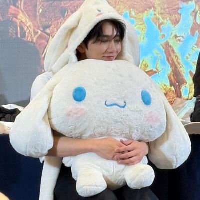 joshlansh's profile picture. 