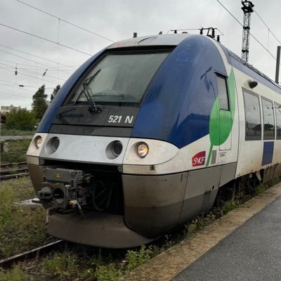 TCZouze 🏳️🌈 | Géographie-urbanisme | Gauchisme | Bus, Trams et vélos 🚌🚋🚞🚲 | Expert et fou du bus | Compte perso | il/lui 🍉
