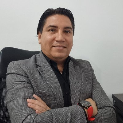 Padre de 3, Idealista o iluso, profesional de mangas remangadas!
Especialista en diseñar y ejecutar estrategias de analítica de datos y soluciones empresariales