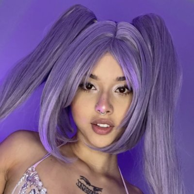 Gamer ヾ(˃ᴗ˂)◞ • *✰ 💕
0nlyfans content creator on the side @waifucuddles
