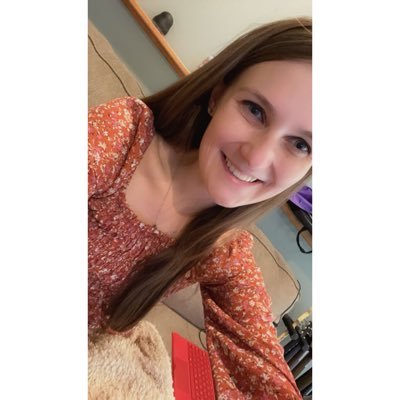 Nluvsqpons's profile picture. 