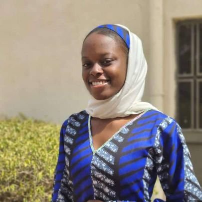 Health Advocate and Med Student |Nigerian Voice |Discussing Politics,Novels and life experiences with a critical eye | lover of nature |