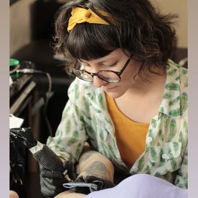 l_o_l_b_e's profile picture. -TATUADORA-
✧ BLACK & GREY | STIPPLE SHADING TATTOO
✒ CDMX en Kintaro Estudio
ENG/ESP
🦂 AGENDA POR FORMS