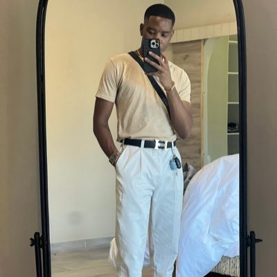 LeRoy_Bangs's profile picture. 