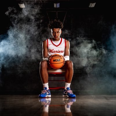 Fallbrook high school/class of 2026/6,0/ 170/pg,sg//1 word to explain my life is adversity./AGTG