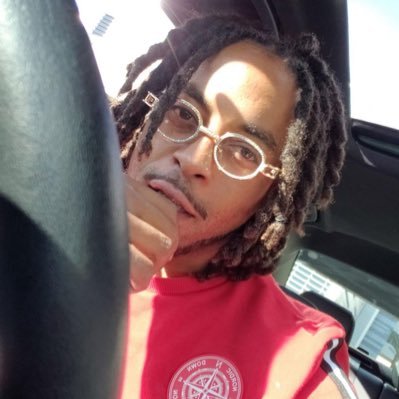 DiamondPlayzzzz's profile picture. Your Leader for halftime O/U & BaseballSZN —— Stock Options Trader since ‘22 {Buy Cheap, Sell High} ⚽️🏀🏈⚾️ Current BestBet Record: 90-31💎🤑🚀 ——— #FreeAgent