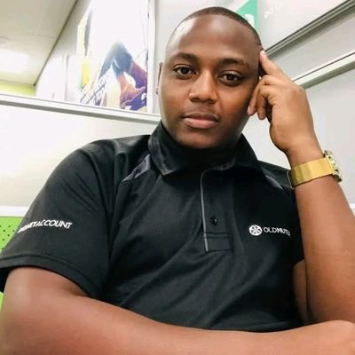 _Hlakalufu's profile picture. Introvert || Advisor || Aspiring Chef👨‍🍳 ||