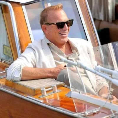 MathewAyo513015's profile picture. 