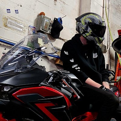 Hi im Haru / Taken by the cool and wonderful @Kurta_Pew / 24' Ninja 451 / Tis but a Ghost