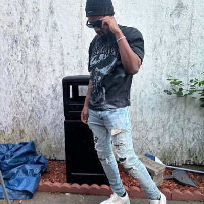 We Gon’ Get Dis Money💰 & Live Life💯 #DaBiggest #BucksGang4L #JBNO🤞🏾FreeDaGuyz🩸CEO Of Buck$Entertainmnt⚡️⚡️