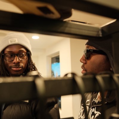 lunchbagdemonn's profile picture. (0_0)