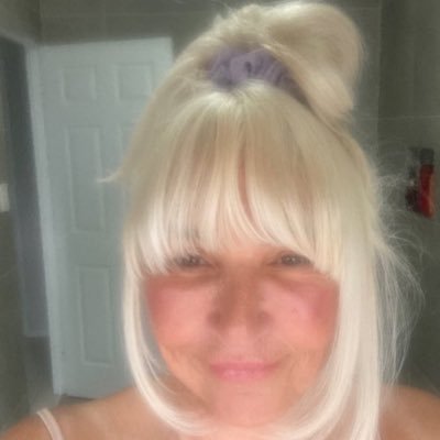 i am still here and loving life and my 3 boys dogs all animals & the beach Uk/AU love northern soul remember Today's Dreams are Tomorrow's reality