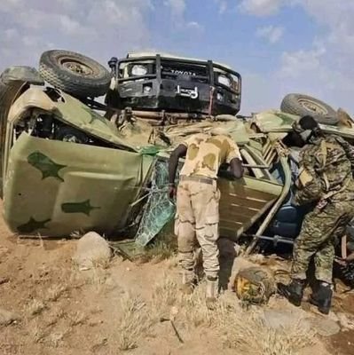 مثل اليراعة في الظلام الأسودِ.
جند الله جند الوطن