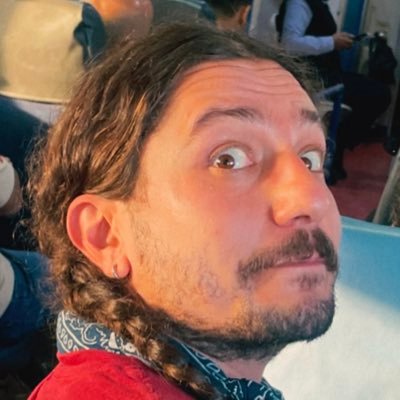 mohhzg's profile picture. هماره مست باشید.