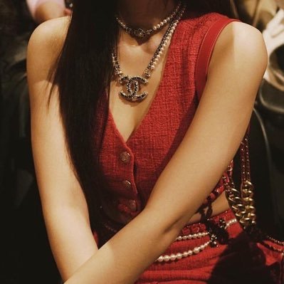 xrlccv's profile picture. 