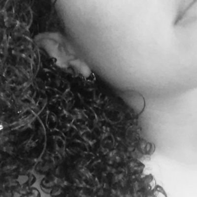 gabrielly_y2k's profile picture. 