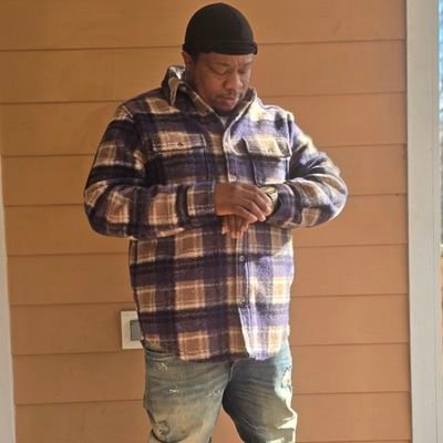 fatboyzoe's profile picture. https://t.co/AVYzHCkLk3