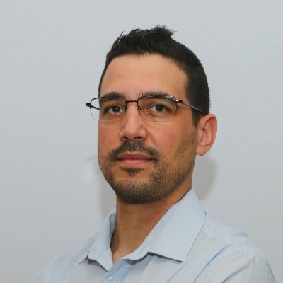 EduardoAbreuPT's profile picture. Servir, comunicar e contar histórias. 🚒📸 | AHBV Trofa | Farda Que Fala 🎙️