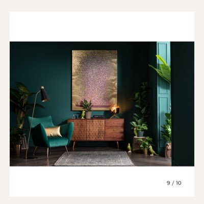 570827's profile picture. 